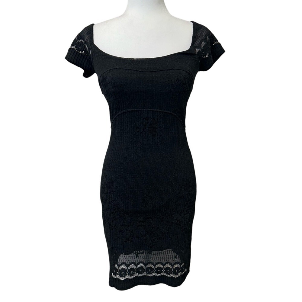 Free‎ People Women's Elegant Black Lace Overlay Mini Dress Size Small